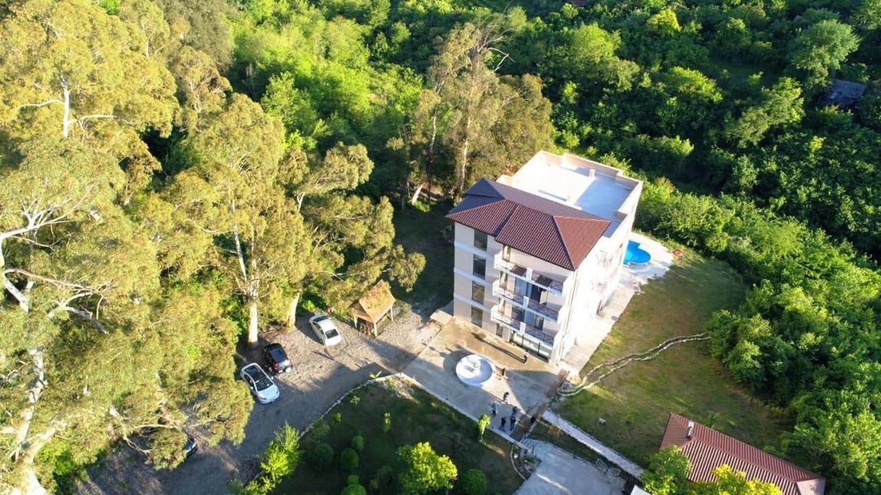 Vita Gardenia Hotel Tskaltubo Εξωτερικό φωτογραφία