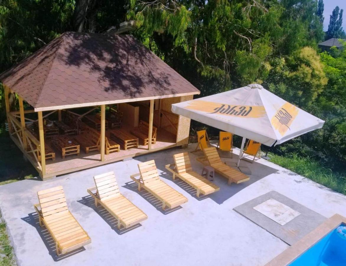 Vita Gardenia Hotel Tskaltubo Εξωτερικό φωτογραφία