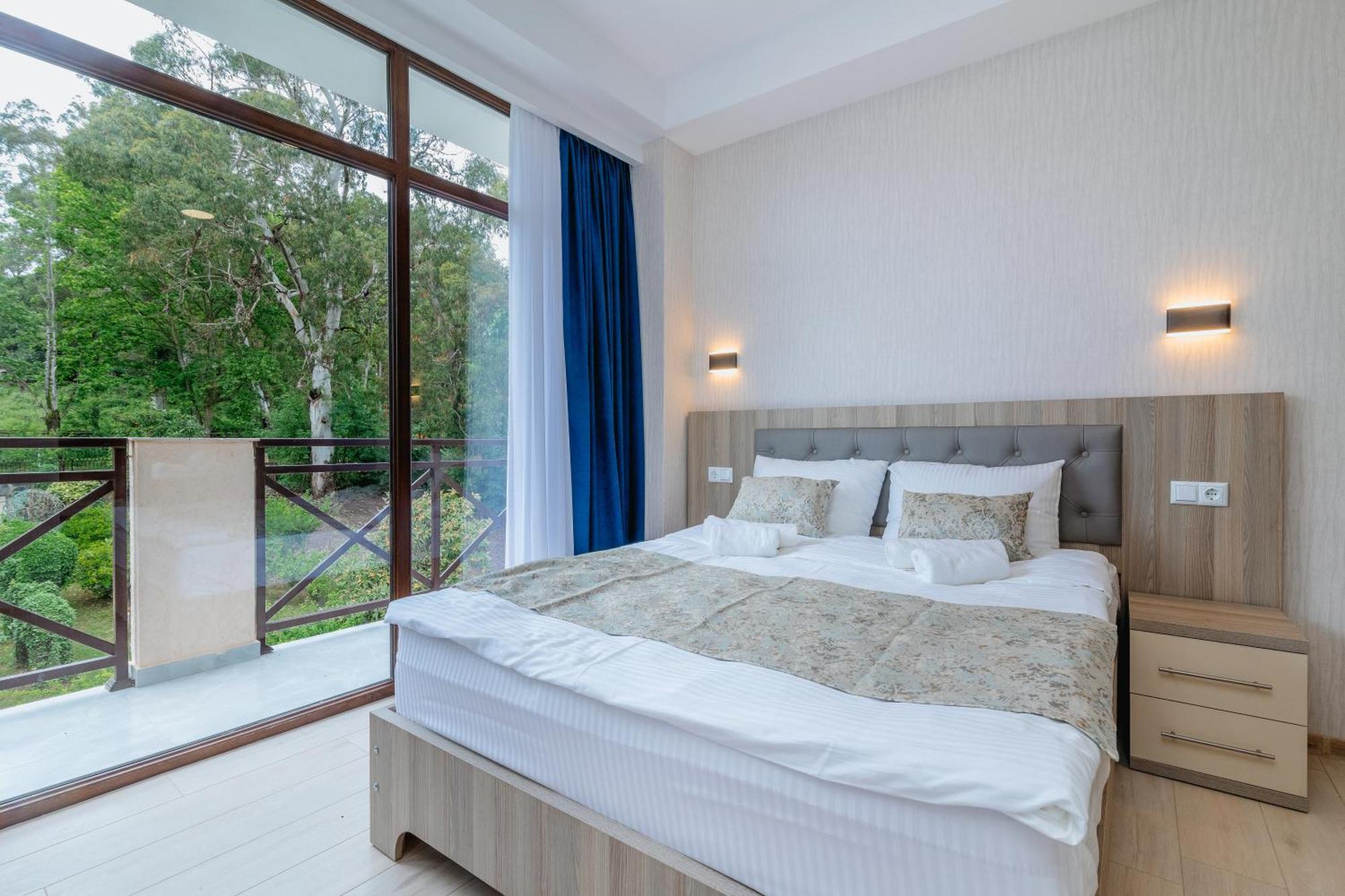 Vita Gardenia Hotel Tskaltubo Εξωτερικό φωτογραφία