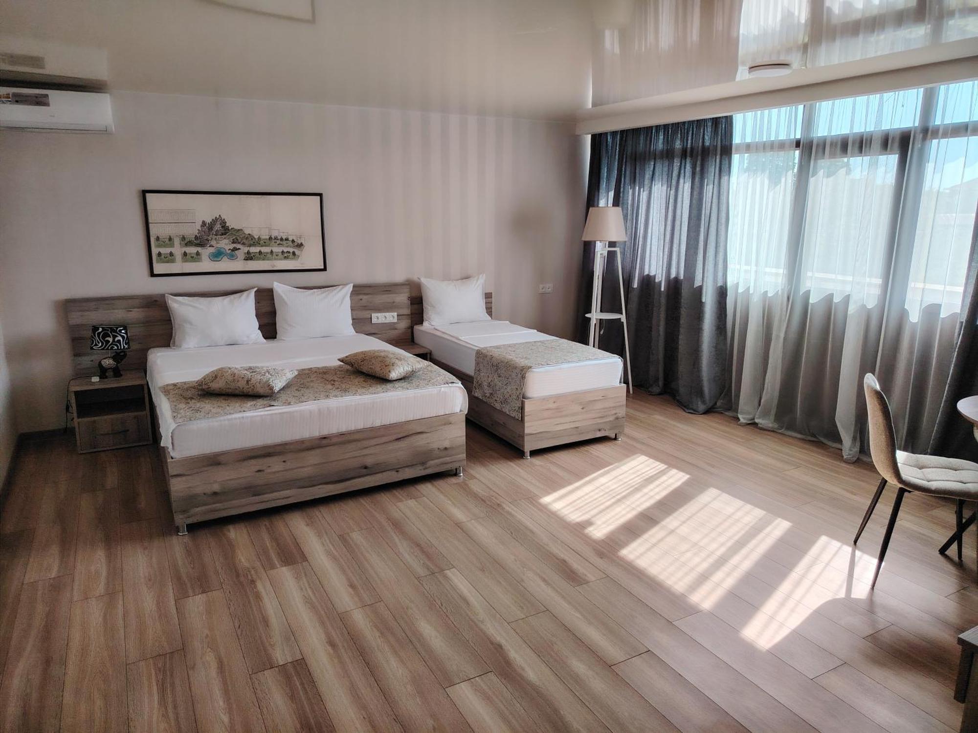 Vita Gardenia Hotel Tskaltubo Εξωτερικό φωτογραφία